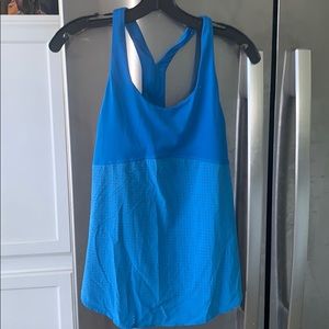 3/$45 EUC New Balance Tank with Built in Bra